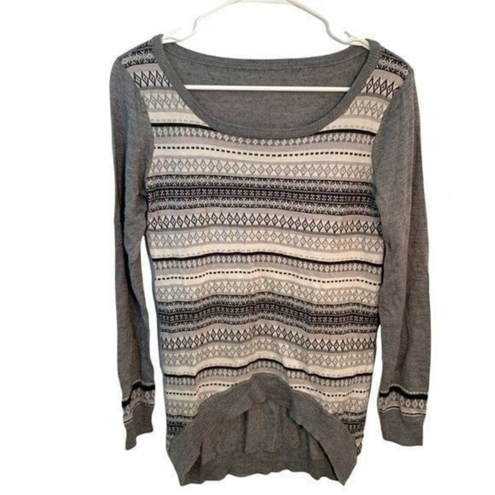 Women's Scoop Neck High Low Sweater Gray White Tan Fair Isle Stripes Raglan